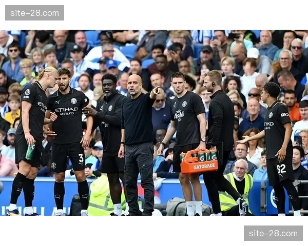 曼城传控体系面临效率困境 瓜迪奥拉非常规布阵引发战术争议